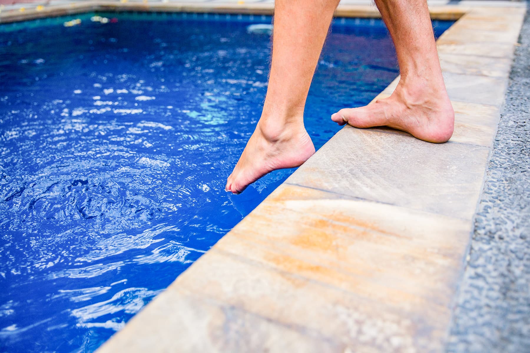 Finding the Right Temperature for Your Swimming Pool